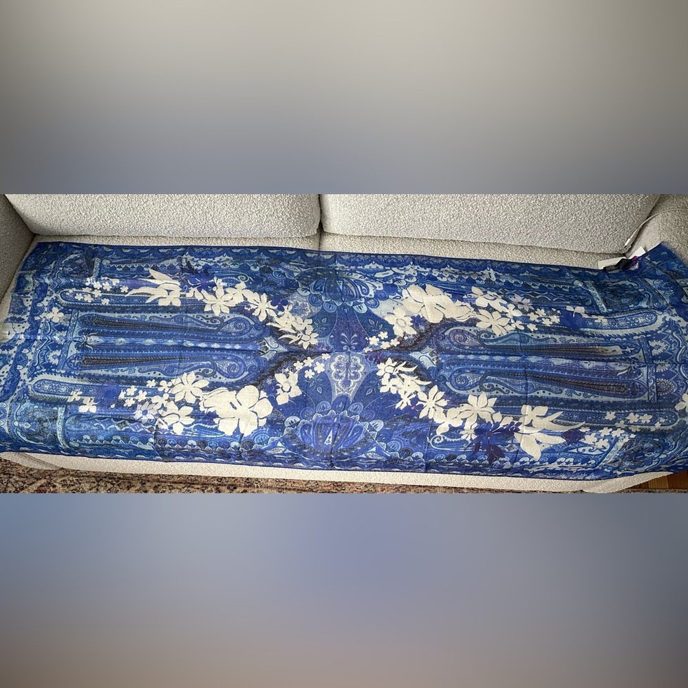 Beautiful blue & white shimmery Etro scarf. Never worn.
